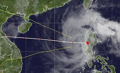 Taifun NALGAE verlässt die Philippinen - Neue Zugrichtung: Südlich an Hainan vorbei nach Zentral-Vietnam, Philippinen, Nalgae, Hainan, Vietnam, Laos, Oktober, Satellitenbild Satellitenbilder, Verlauf, Vorhersage Forecast Prognose, Taifun Typhoon, Taifunsaison, aktuell, 