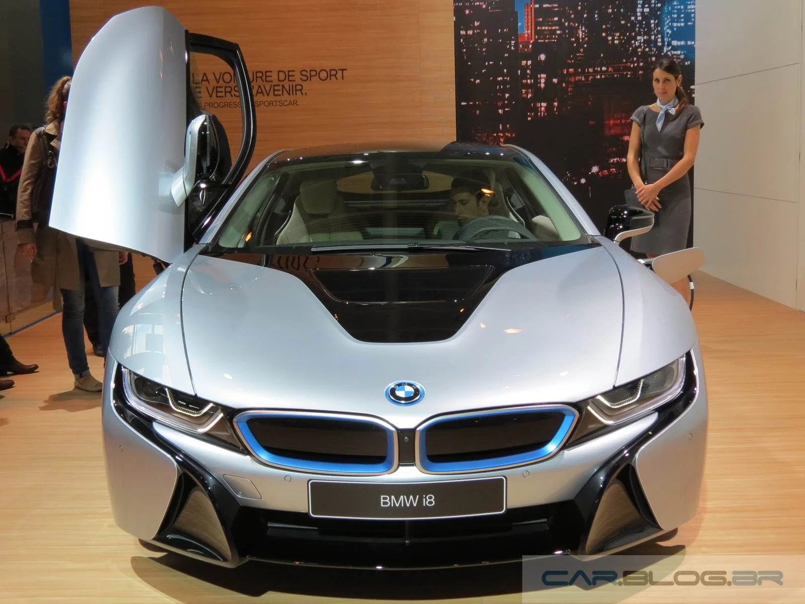 BMW i8