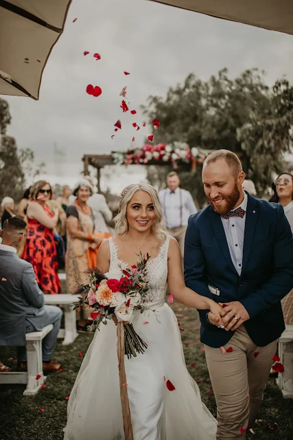 emma macaulay photography southern wa baldivis farm stay venue australian venue florals