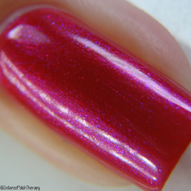 Moo Moo's Signatures - Lava Rose