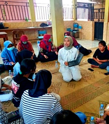 edukasi dari peer educator di program GEBRAK SETIA