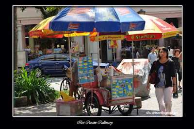 es krim, ice cream, kuliner, kudapan, ice cream uncle 1 dollar, ice ball, ais kepal, ice cream vangies philippines, es podeng, es puter, es goyang, es serut, abc ais, wiskul