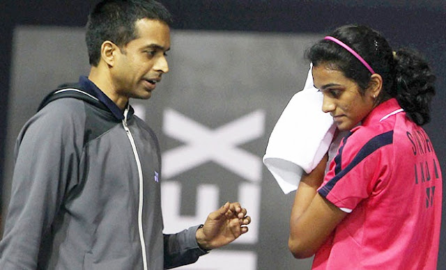 Sindu bersama Gopichand