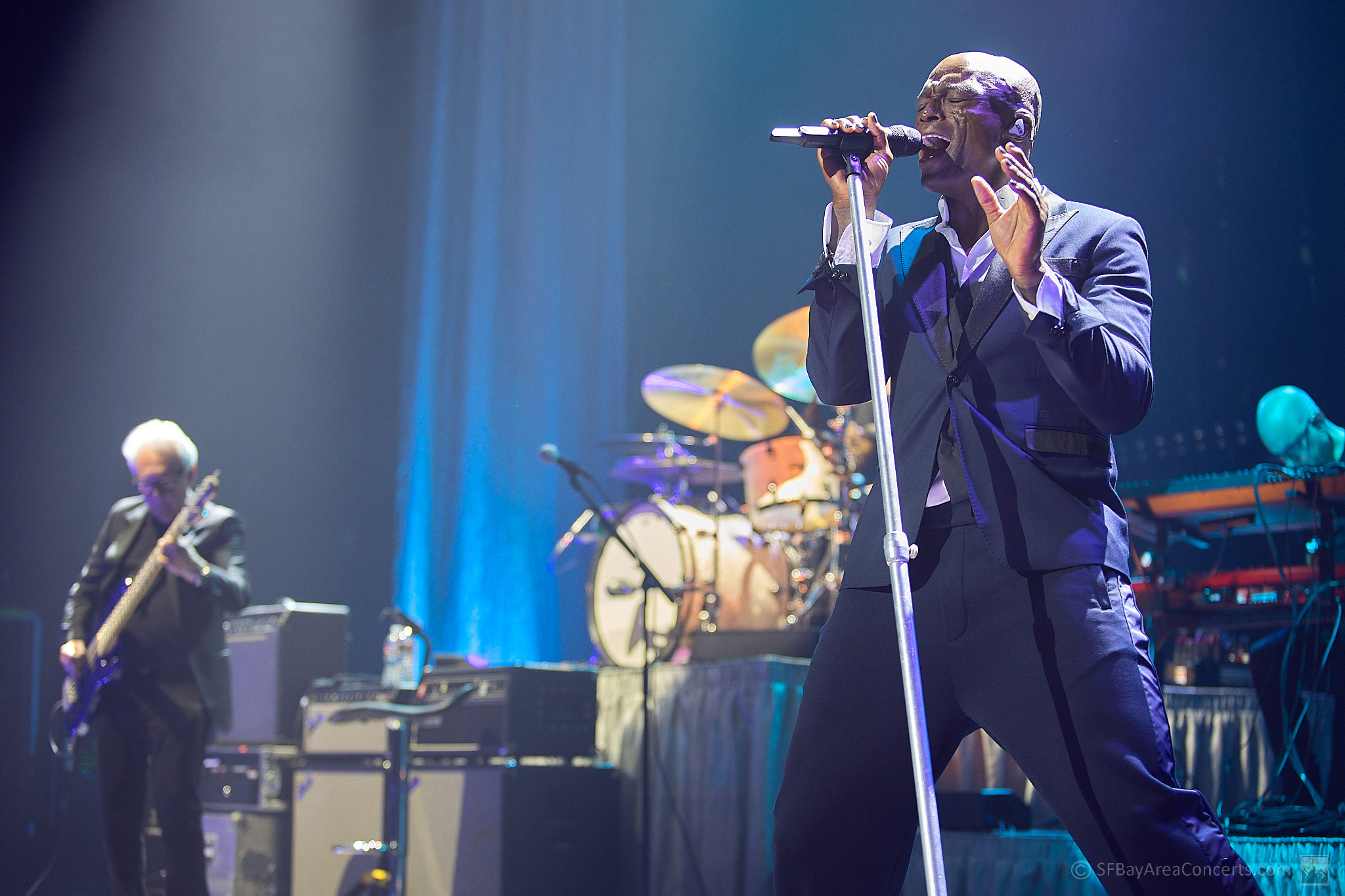 Seal @ the Paramount Theatre (Photo: Kevin Keating)