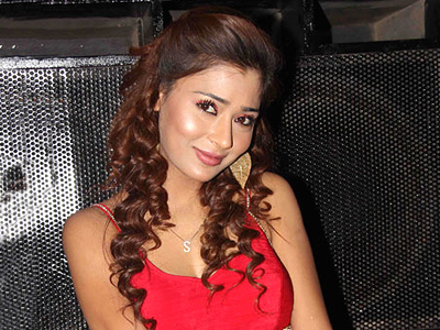 Sara Khan HD Wallpapers Free Download