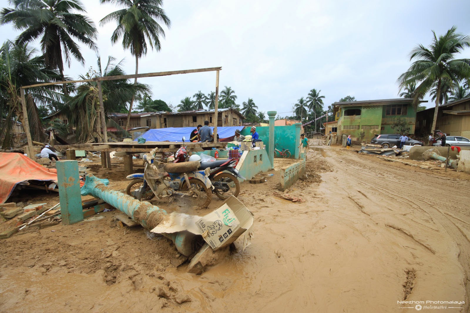 Gambar-gambar kesan Banjir di Kampung Manjor, Kuala Krai 