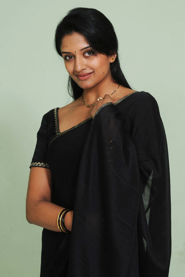 Vimala Raman - Wallpaper Hot