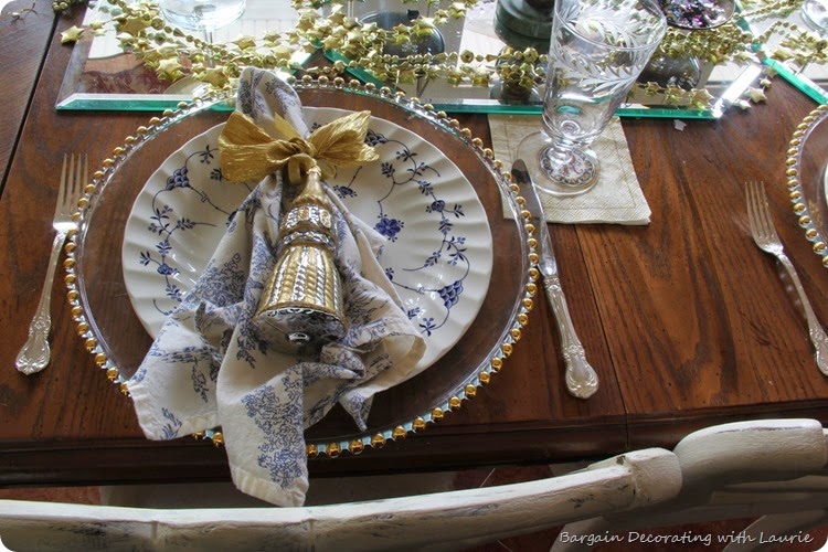 New Year Decor-Bargain Decorating with Laurie