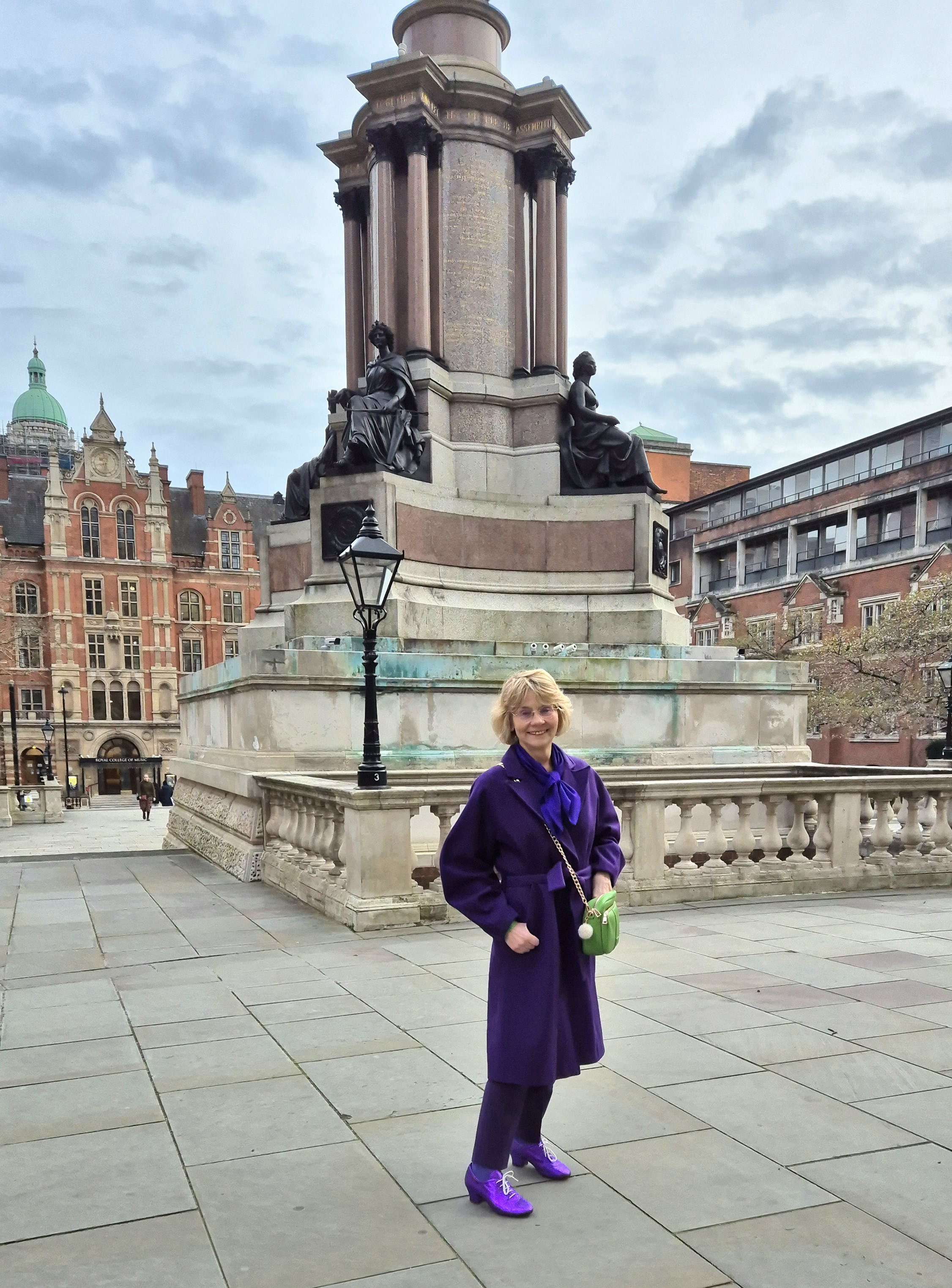 Is This Mutton blogger Gail Hanlon in purple with green accessories at the Royal Albert Hall, London