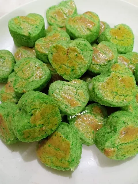 Biskut Green Peas