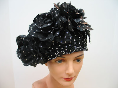 Funky Fashion Clothes on Liz Blair S Art And Fashion  Sophisticated And Funky Hats At