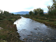 El Congost i al fons el Tagamanent des del pont del riu. Autor: Carlos Albacete