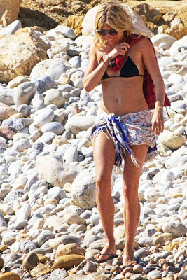 CELEBRITY MODEL Sienna Miller Bikini beach Pics from vacation at Ibiza