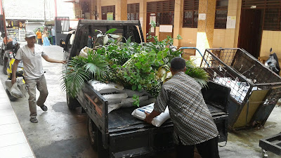 100 Pohon Dari PT Tjahja Sakti Motor