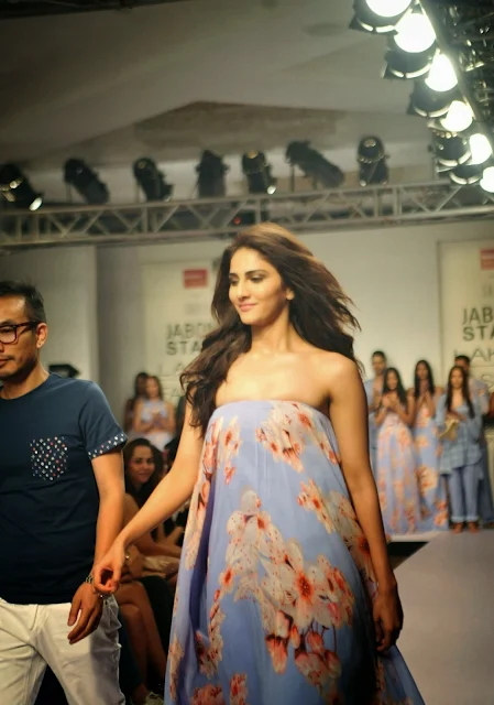 Vaani Kapoor Looks Super Sexy As She Walks Ramp