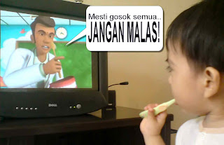 belajar gosok gigi