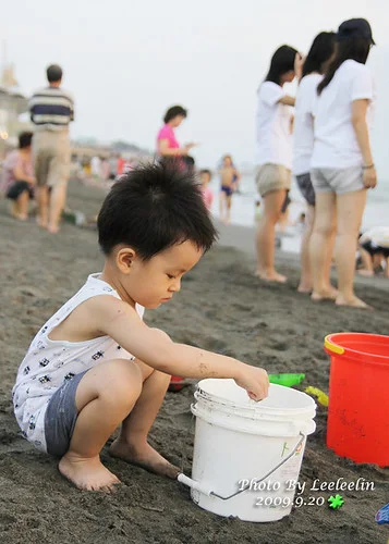 台南景點親子輕旅行｜黃金海岸~再造童趣沙堡