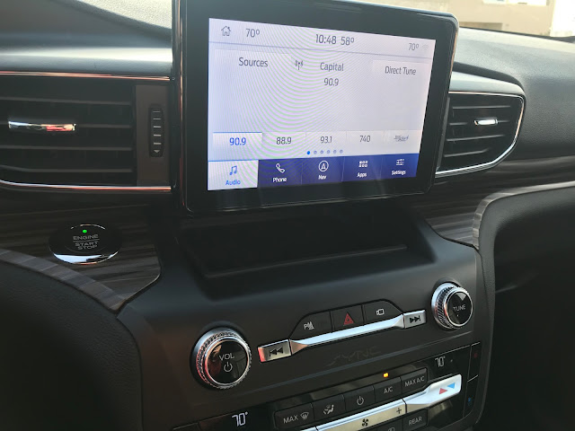 Infotainment screen in 2020 Ford Explorer Limited Hybrid