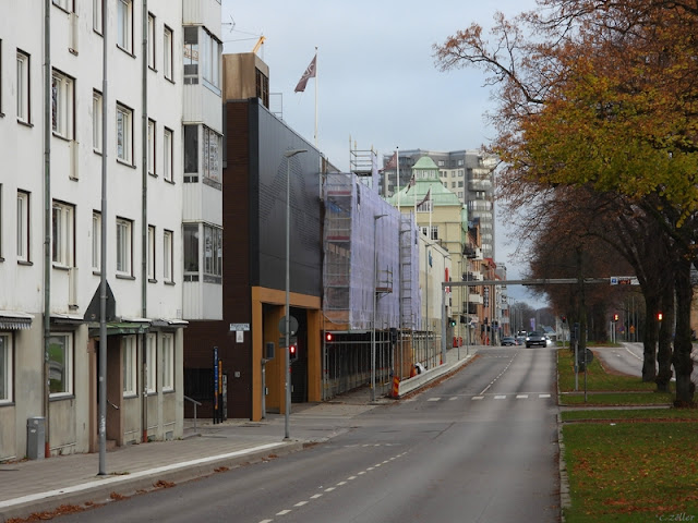 Snömolnen lurar vid horisonten.