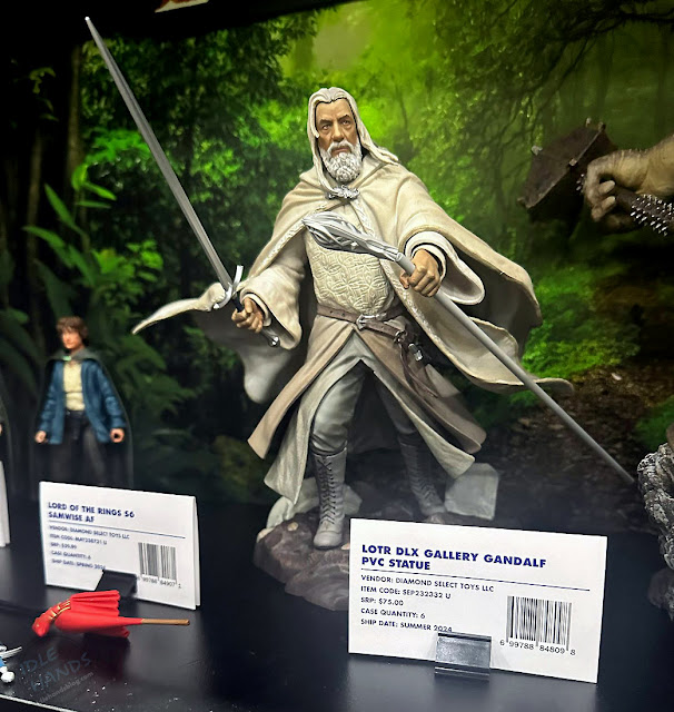 Toy Fair 2023 Diamond Select Lord of the Rings Deluxe Gallery Diorama Statue