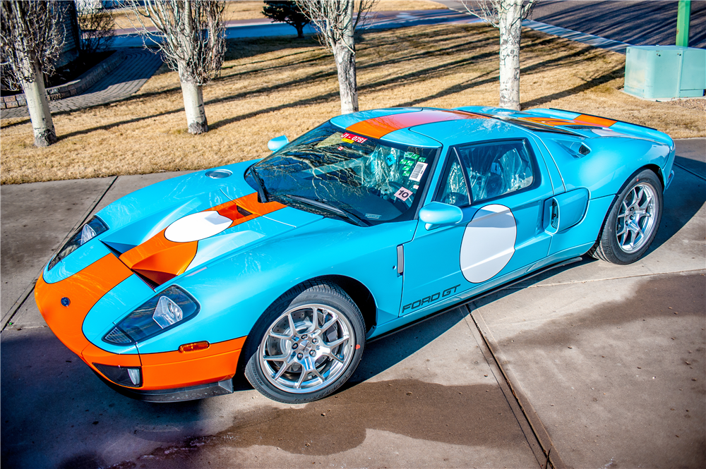 Siêu xe Ford GT Heritage 2006 mới đi 8 km rao bán