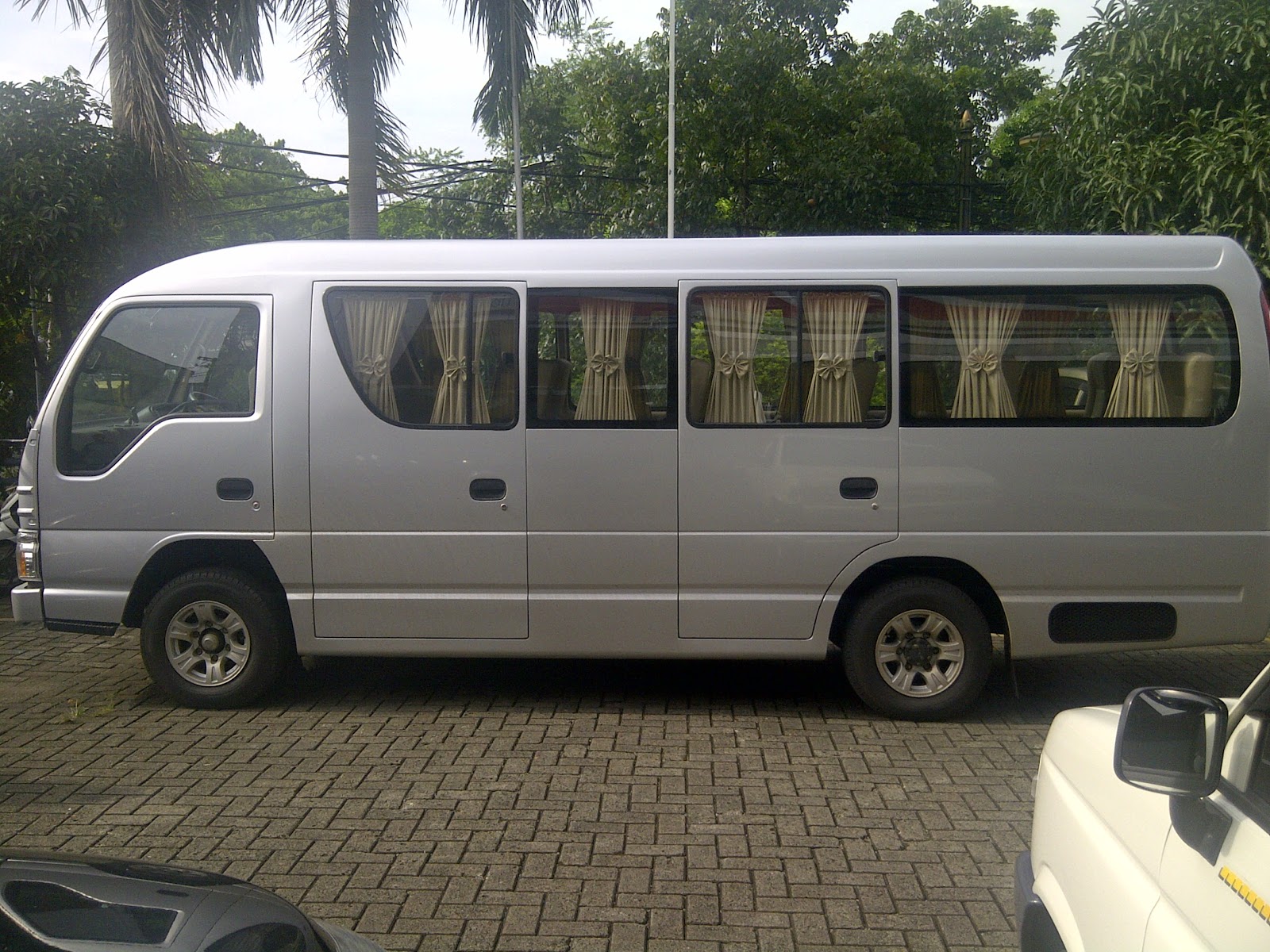 Microbus Elf NKR 55 LWB Long 4ban Sanggar Karya Harga Isuzu