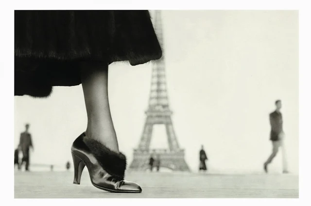 Richard Avedon Shoe, designed by Perugia, Place du Trocadéro, Paris, August 1948