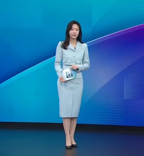 20250630 장수연 아나운서 민트색 투피스 정장치마 예쁘네요.