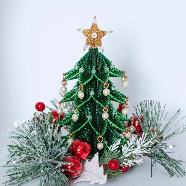 6 Gorgeous Beaded Christmas Tree Ornament Tutorials to Enjoy | Beading and Wire Work Techniques