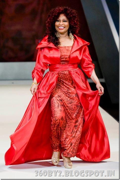 NYFW_Fall_2012_Kicks_Off_With_Red_Dress_Collection_4
