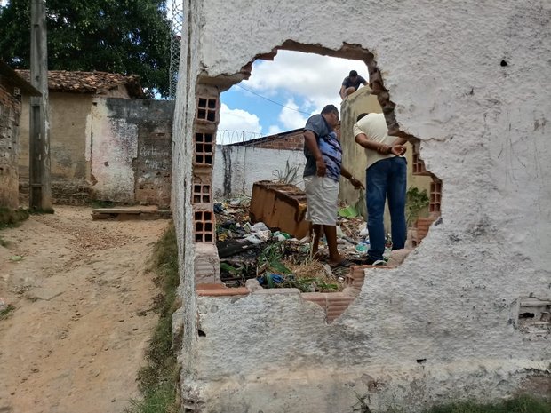 Vandalismo em reservatório deixa cerca de dez mil pessoas sem água em Pernambuco