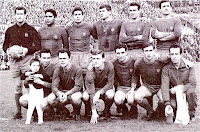 C. F. BARCELONA. Temporada 1965-66. Pesudo, Benítez, Olivella, Eladio, Vergés y Torres. Rifé, Lucien Muller, Zaldúa, Fusté, Zaballa y Ángel Mur (masajista). CLUB ATLÉTICO DE MADRID 0 C. F. BARCELONA 1 Domingo 06/02/1966, 16:30 horas. Campeonato de Liga de 1ª División, jornada 22. Madrid, estadio Metropolitano. GOLES: 0-1: 20’, Lucien Muller.