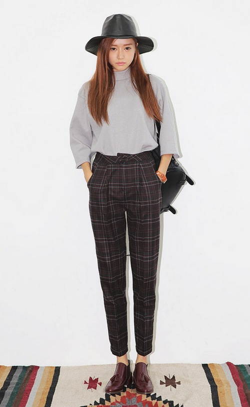 Vintage Checkered Loose-Fit Pants