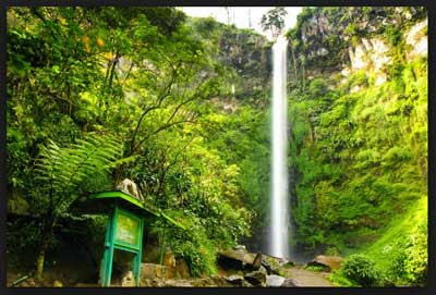 wisata air terjun dan camping coban rais