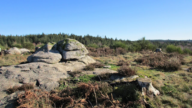 rigole du diable, rocher du diable, creuse, retreats, de tout coeur limousin, walking, activity holidays, wellbeing, get outside, breathe, royere de vassiviere, retreats in nature, millevaches, nature retreats, off the beaten track, retreats france, meditation, singing, reiki, holistic retreats, Limoges, travel, guardian travel, haute vienne, nouvelle aquitaine, 2020, 