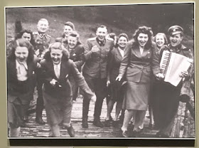 Exposición Auschwitz - Gracias Canal Historia - Centro de Exposiciones Arte Canal Madrid - Canal de Isabel II - Canal Historia - AMC Networks Iberia - Historia - Canal Historia - el troblogdita - el fancine