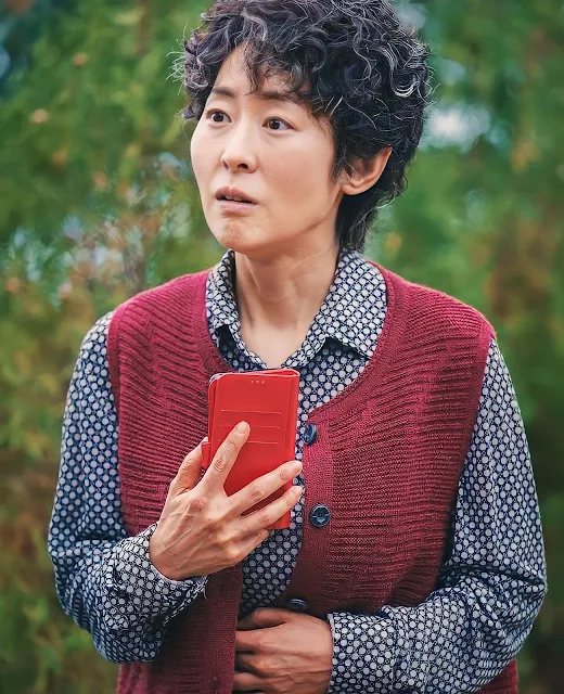 Kang Mal Geum in The Good Bad Mother (instagram.com/kangmalgeum)