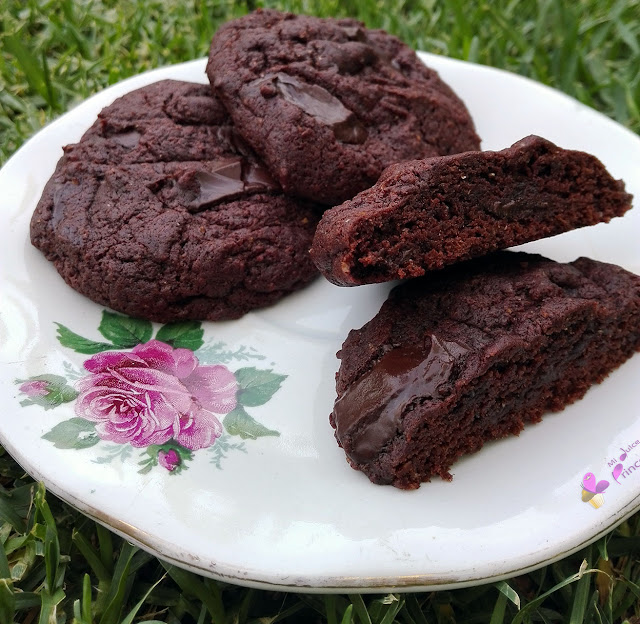 cookies, cookies de chocolate, cookies de chocolate sin azúcar, sin azúcar, apto para diabéticos, dulces sin azúcar añadido, chocolate, cookies de chocolate sin azúcar añadido, 