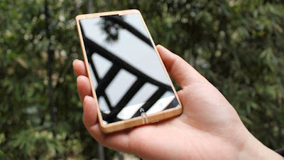 smartphone bambu Unik, Smartphone yang Terbuat Dari Bambu