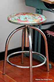 Thrift Store Swivel Stool Makeover with a chippy paint technique