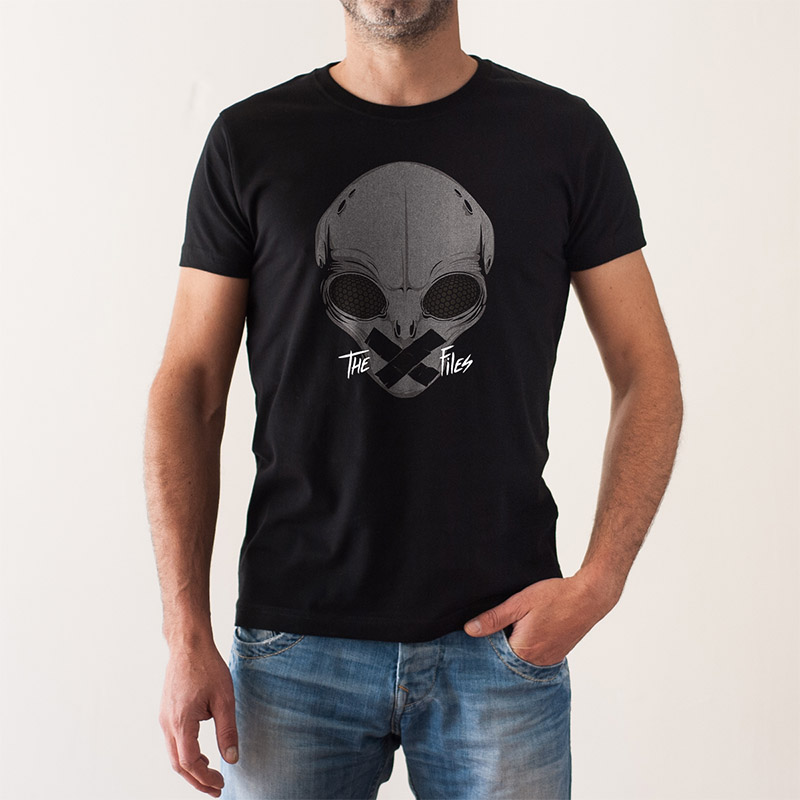 http://www.lolacamisetas.com/es/producto/719/camiseta-xfiles-restricted-information