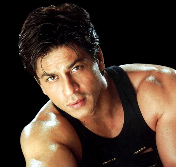 Shahrukh Khan showing biceps Labels Shahrukh khan's wallpapers Posted by 