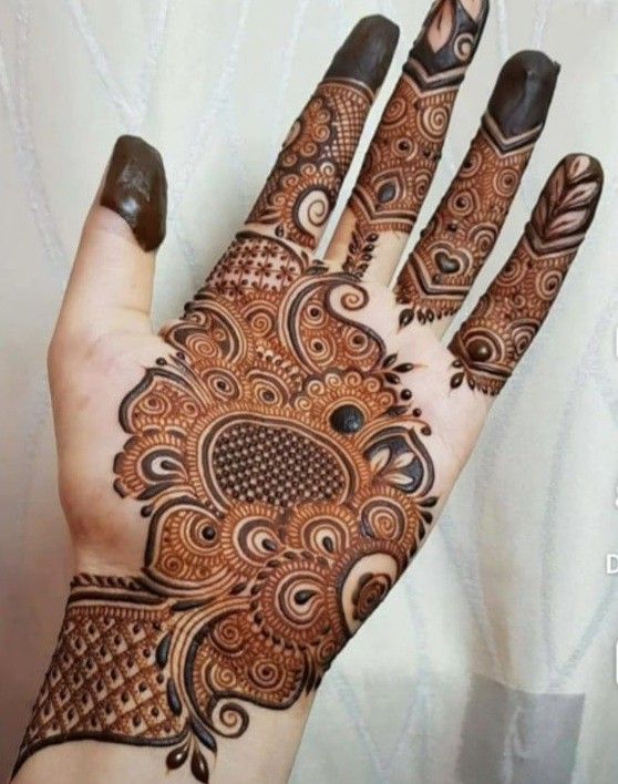 simple mehndi designs for hands