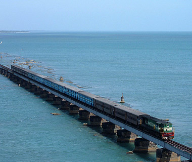 most dangerous railroads in the world Chennai Rameswaram Route India 8 Jalur Kereta Api Paling Berbahaya di Dunia