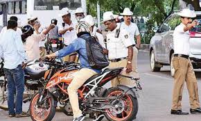 Traffic New Rules - Traffic Police can’t give Challan for THESE Mistakes