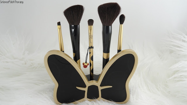 Brush up on Glamour- Minnie’s Beauty Tools