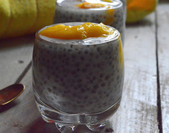 mango chia seeds pudding