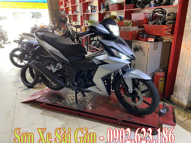 Mẫu Xe Honda Winner  sơn màu bạc nhám cực đẹp