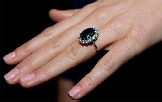 kate middleton wedding ring. Kate Middleton Wedding dress