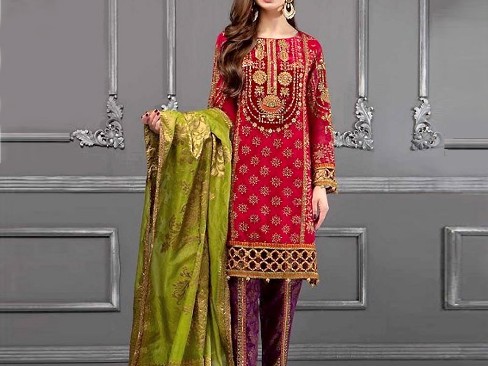 Embroidered Lawn Dress with Chiffon Dupatta – Price: Rs.1995 